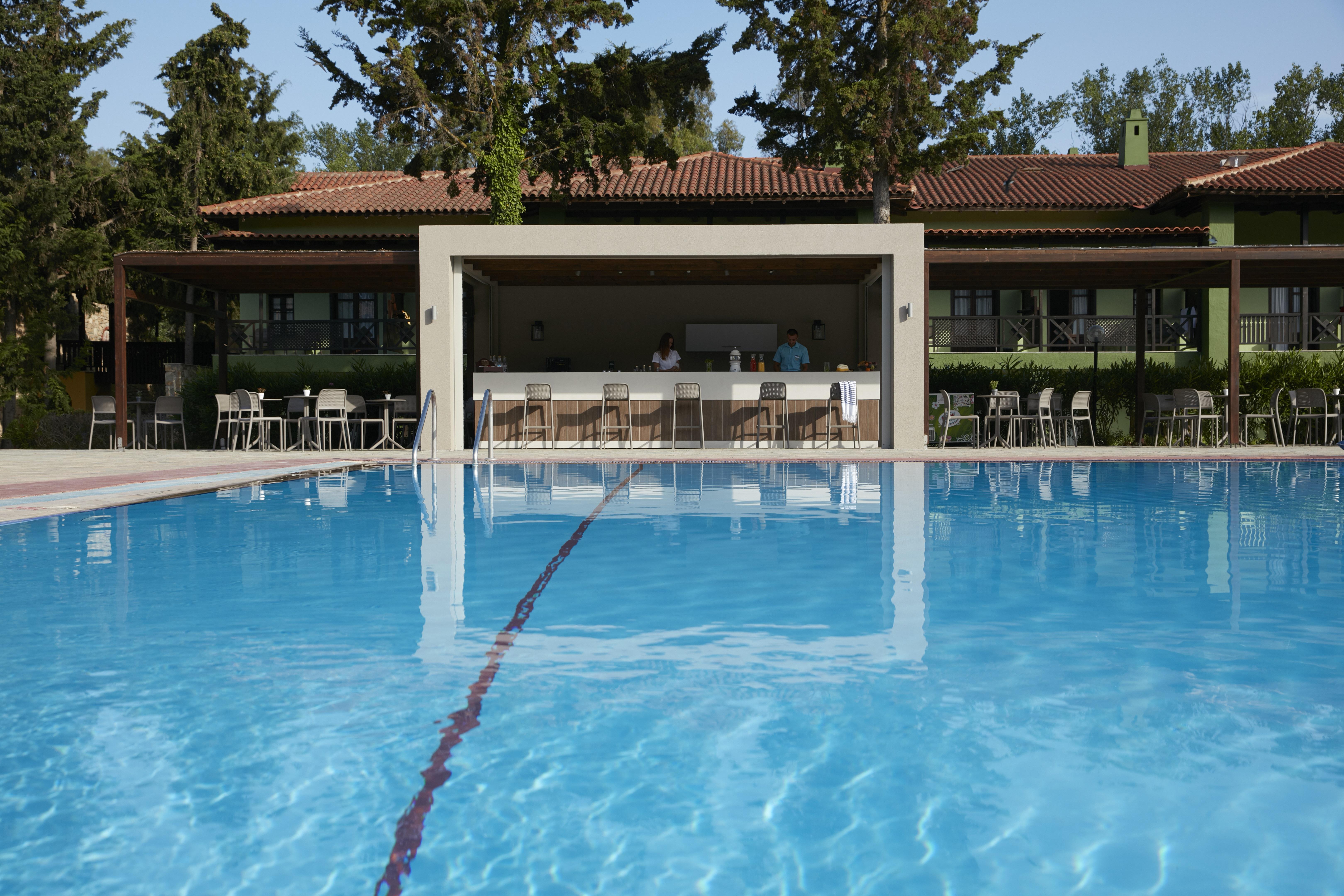 Simantro Beach Sani  Esterno foto Swimming pool at the Athens Olympic Centre