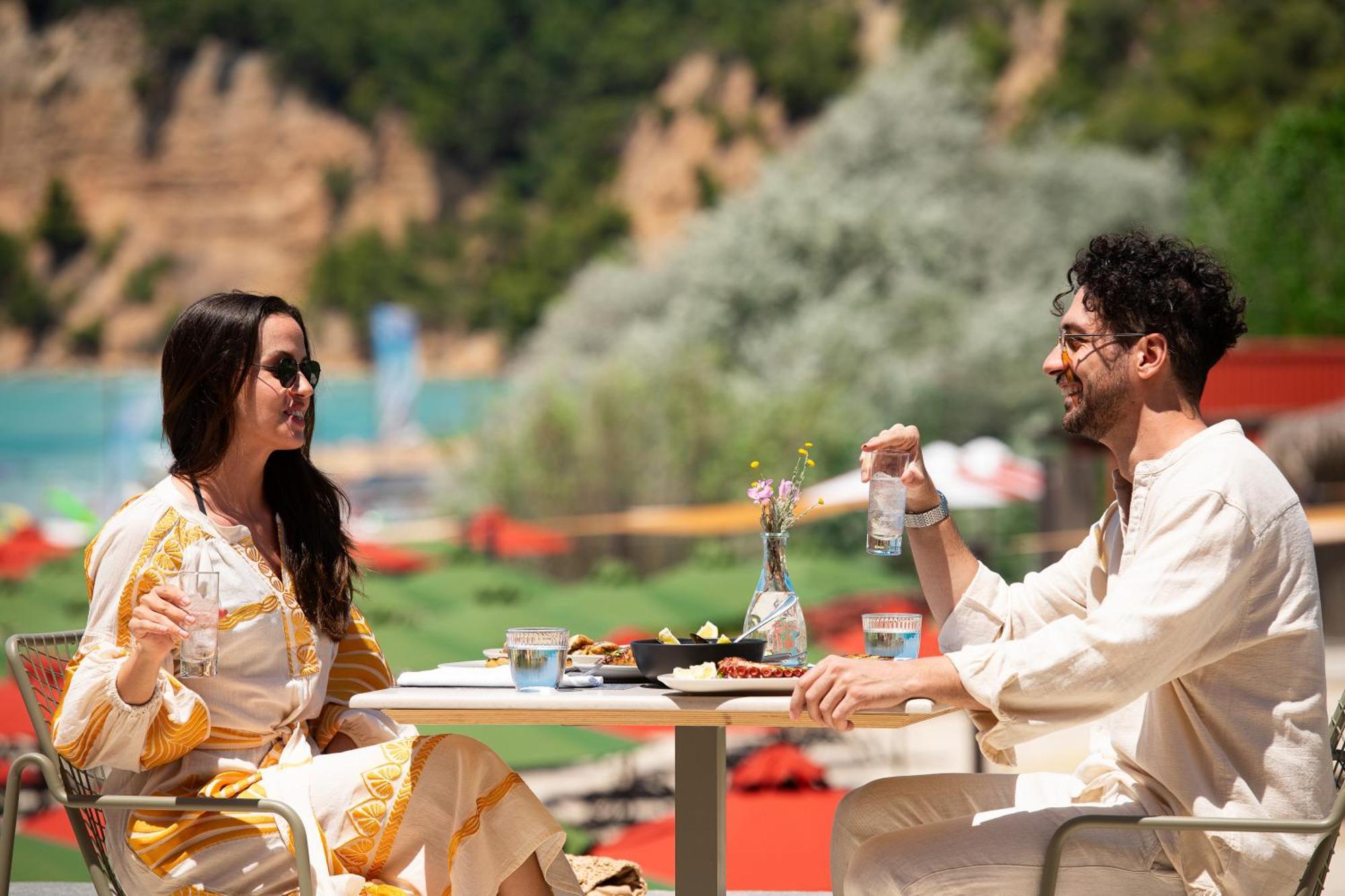 Simantro Beach Sani  Esterno foto A scene from the film